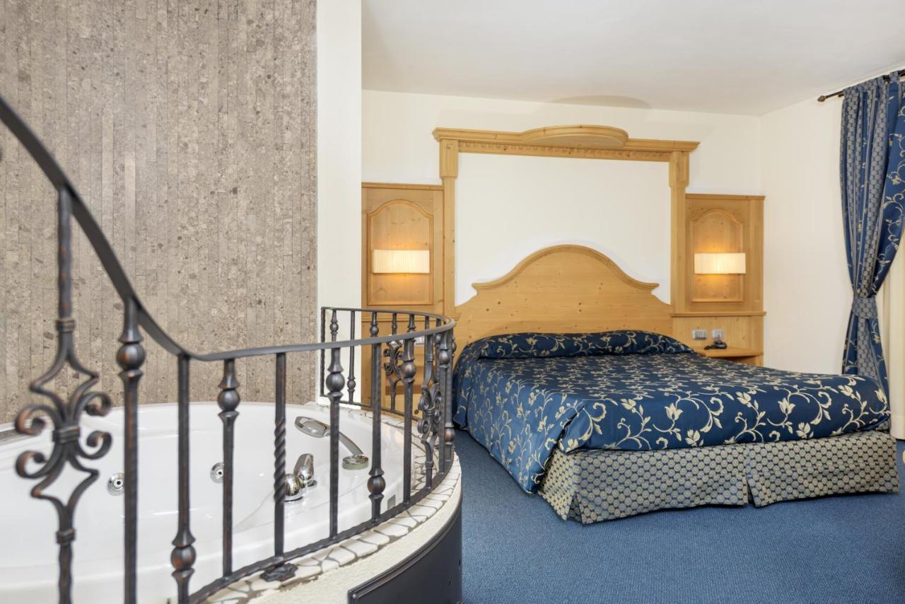 Family Hotel Andes - Only For Family Vigo di Fassa Kültér fotó